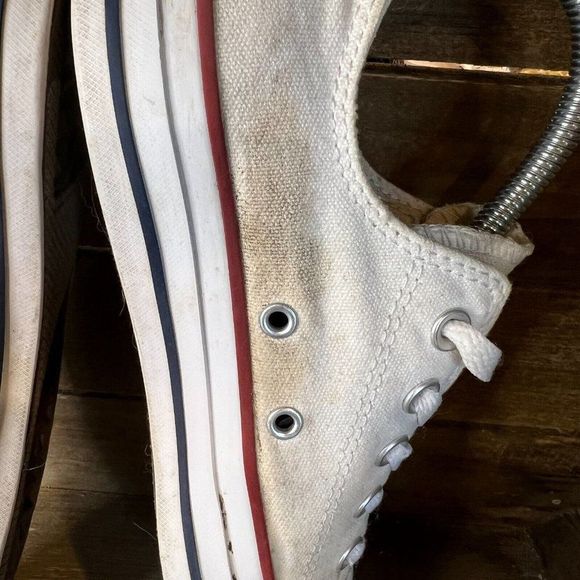 Womens Converse Chuck Taylor All Star Ivory Low Top Shoes Sneakers Size 7 M GUC - Picture 5 of 7